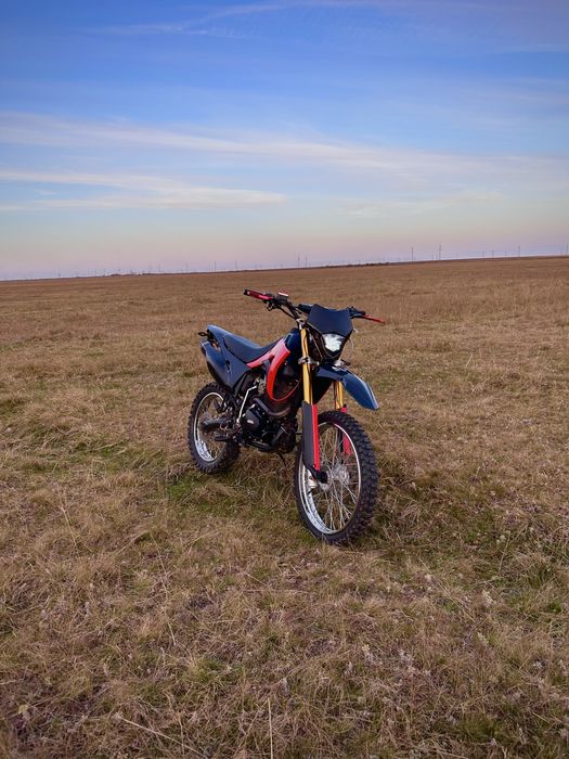 Продам эндуро 250сс