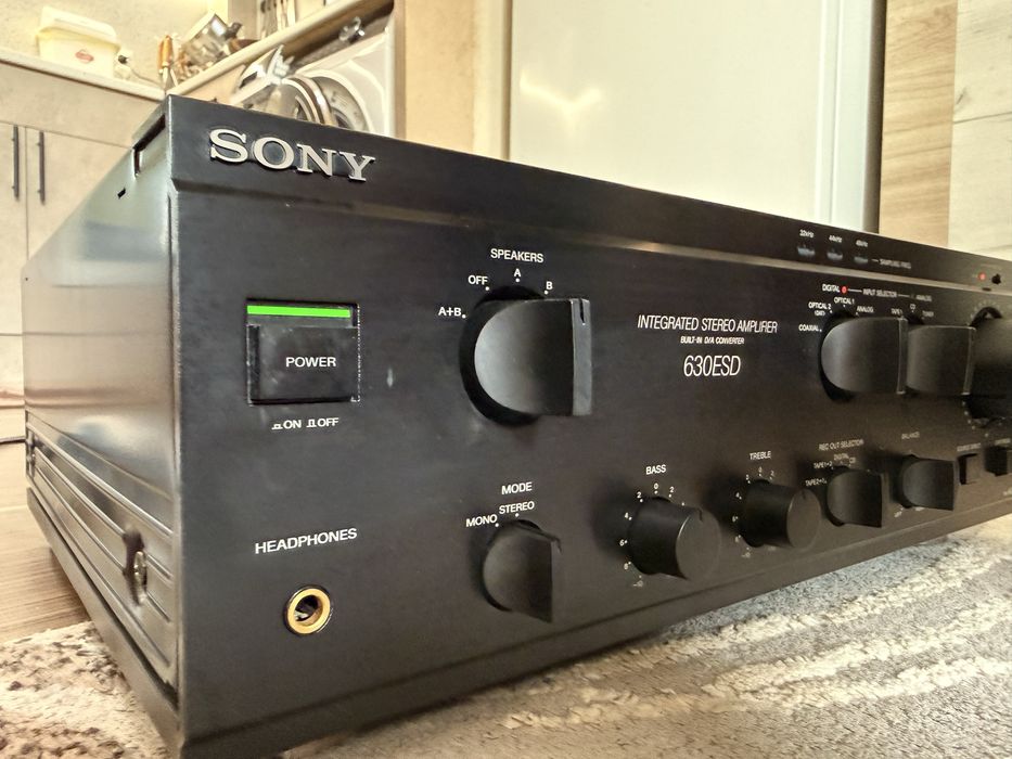 Sony TA-F630ESD Качествен стерео усилвател ДАК