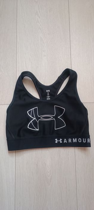 Under Armour bustiera