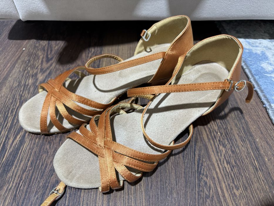 Туфли для танцев