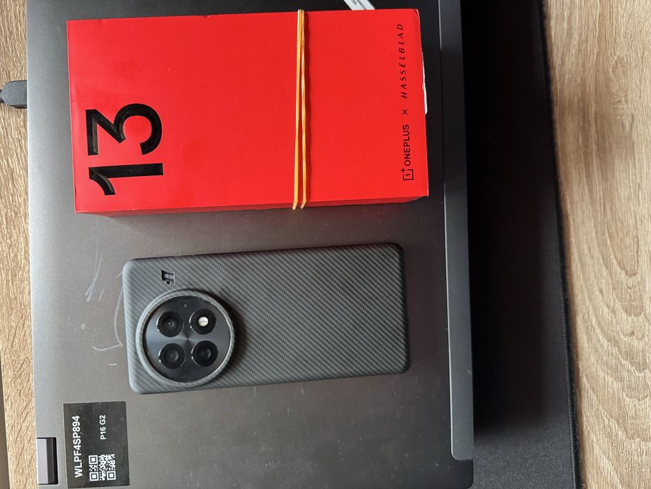 Oneplus 13,12GB RAM,256GB ROM