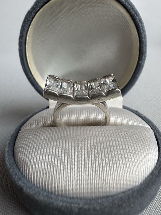 Inel din argint si cubic zirconia