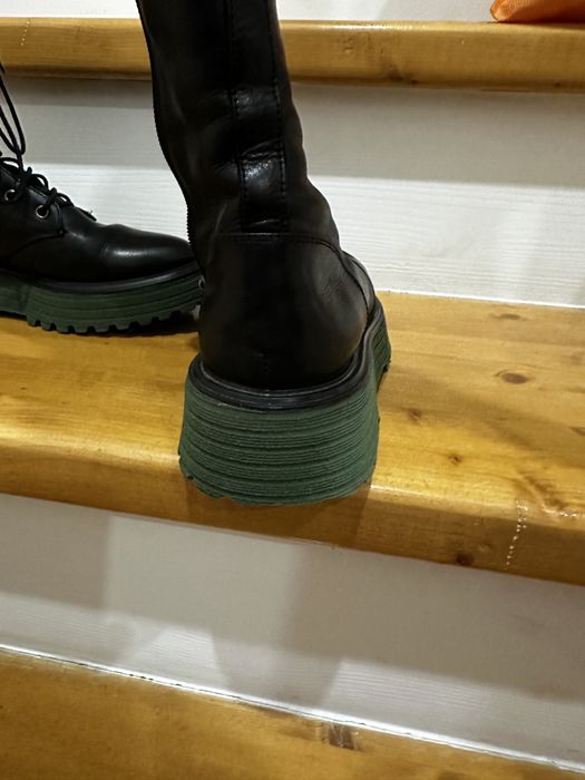 Продам кожанные ботинки.