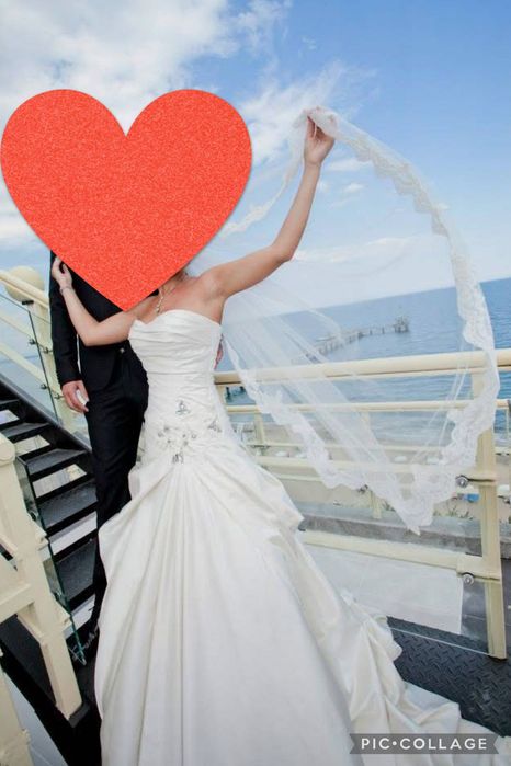 Булчинска рокля S