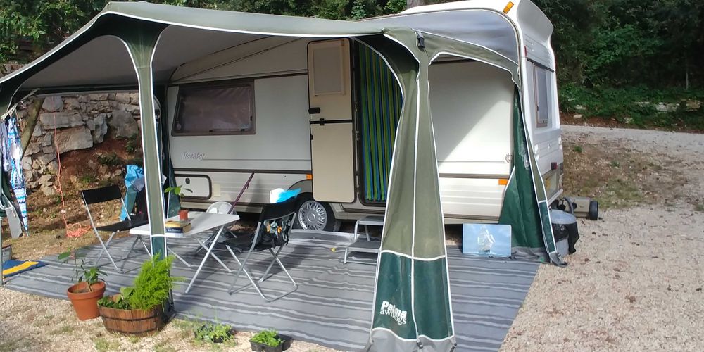 Английска Каравана Award Transtar