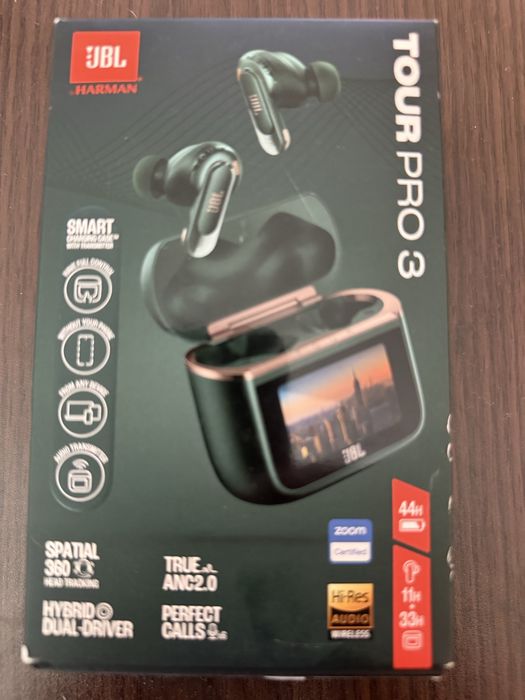 Слушалки JBL Tour Pro 3