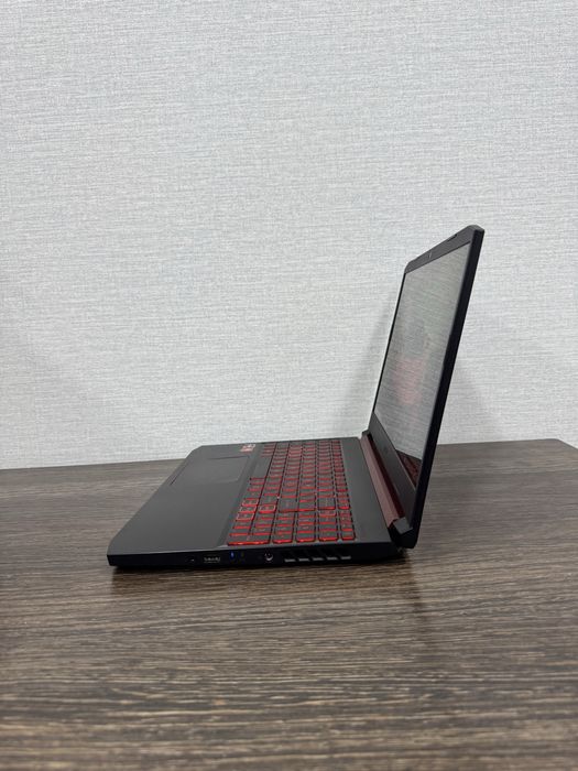 8-Ядерный Acer Nitro-5 Ryzen-5 (Аналог intel Core i5) 12-Го Поколения!