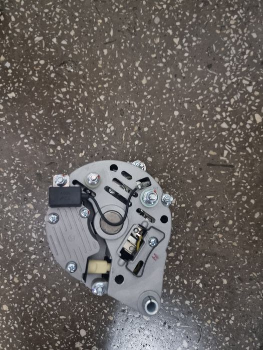 Alternator nou tractor David Brown