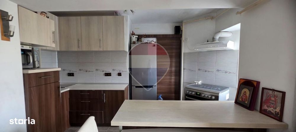 Acasa in inima orasului Targoviste 77 MP etaj 2 mobilat si utilat