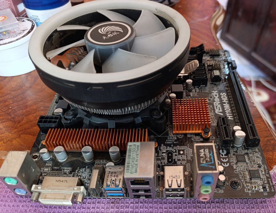 H110 ASrock CPU i3 6100