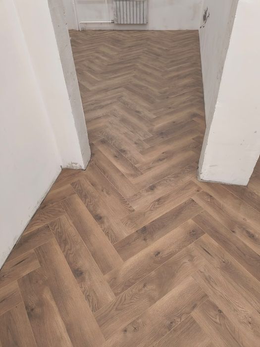 Укладка ламината линолеума