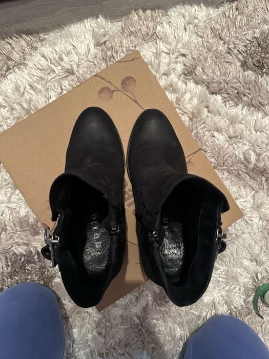 Botine din piele mata Invito 39