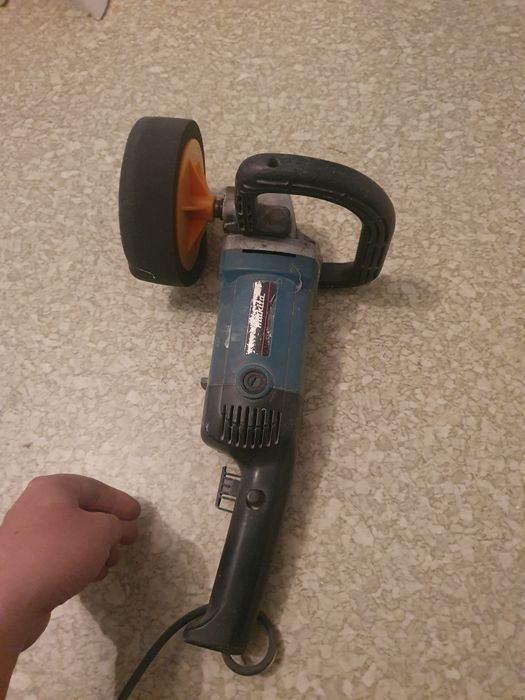 Палиробка машина макита