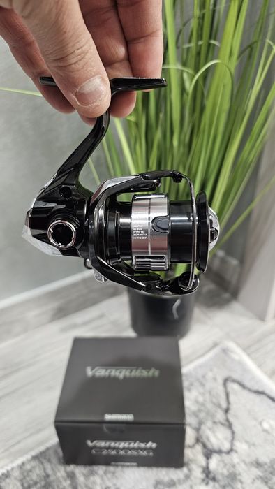 Shimano Vanquish  C 2500 SXG
