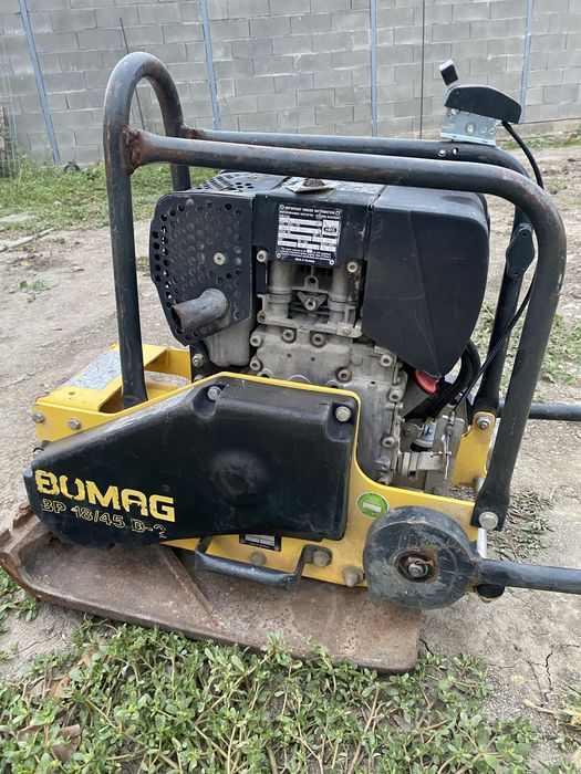 Talpa compactoare bomag  BP 18/45 D 100kg