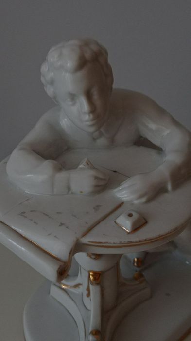 Статуэтка "Юный Пушкин"