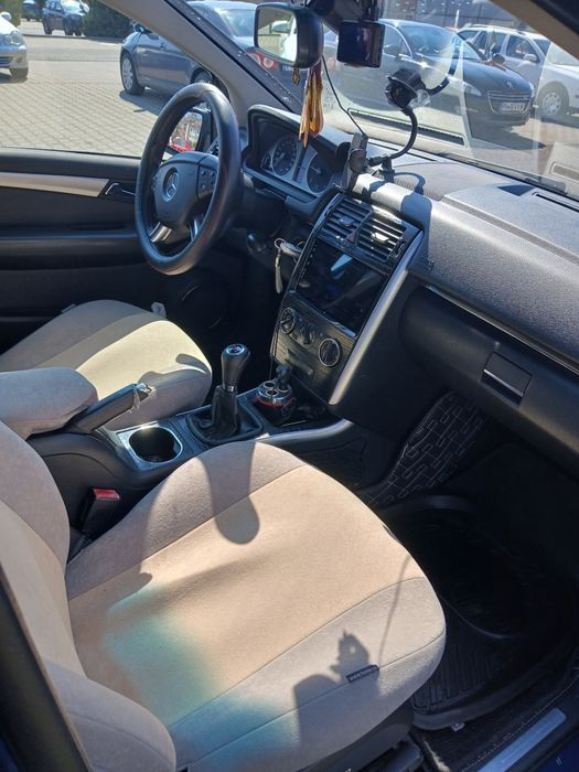 Mercedes-Benz fab.2008. 2.0 Diesel. Proprietar