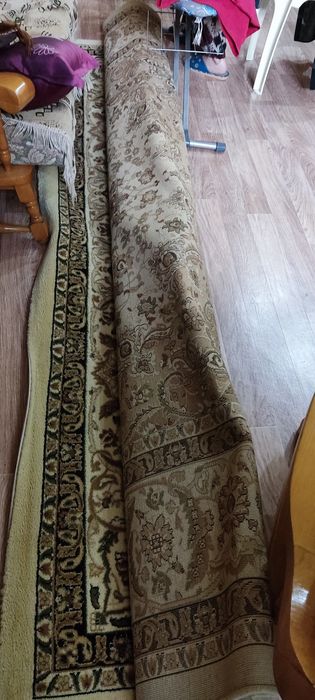 Продам ковер в отличном состоянии