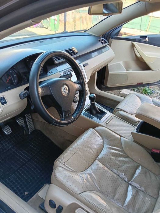 Autorurism de vânzare