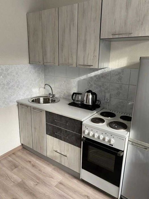 Cдаю на проспекте Абая квартиру