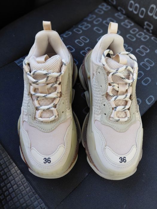 Balenciaga triple s original! 290€