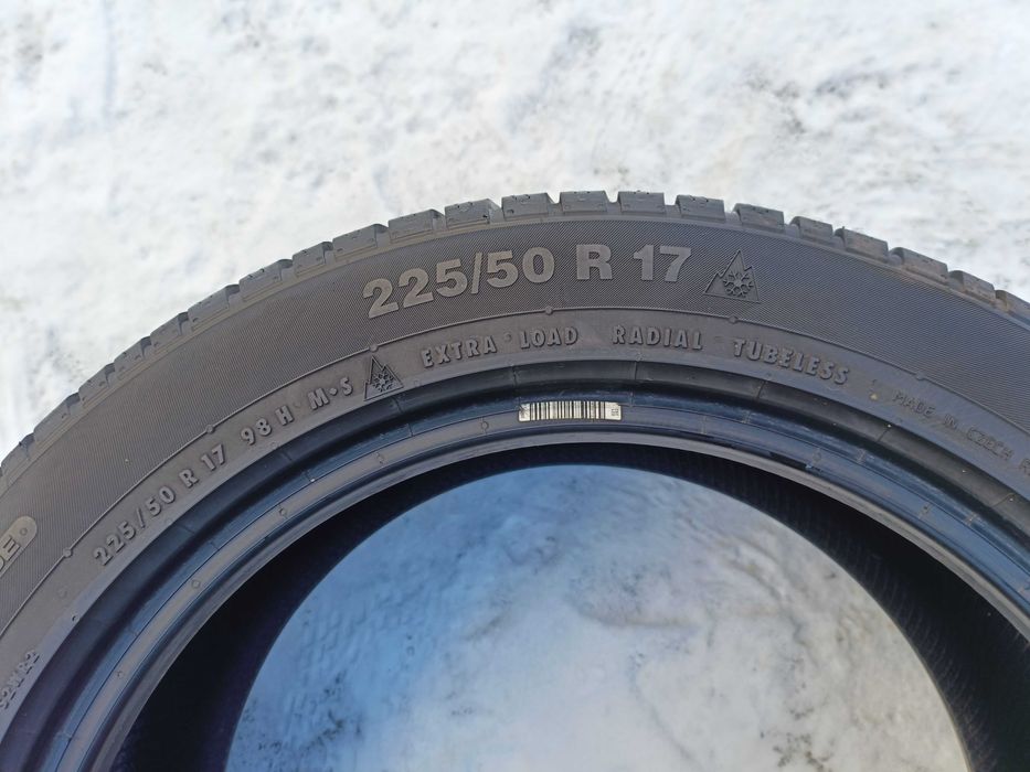 O anvelopa iarna 225 50 17 continetal wintercontact TS 830P 7,5 mm