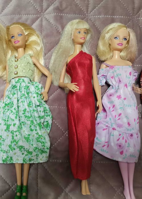 ОГРОМЕН ЛОТ!!! 18 кукли Барби, Синди, Лив и др. + над 30 бр аксесоари