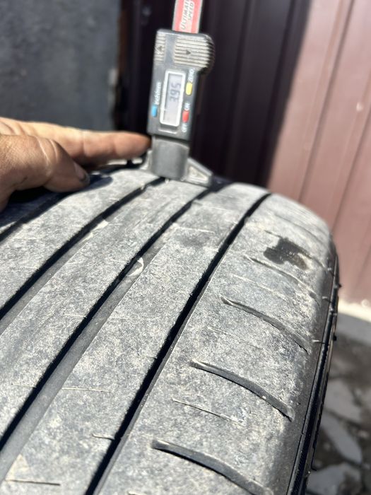 Anvelope vara 205/55 R16 Falken