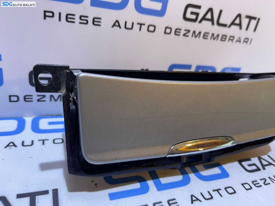 Capac Scrumiera Completa cu Bricheta Ford Galaxy 2000 - 2007 Cod 8M21-U04788-AB