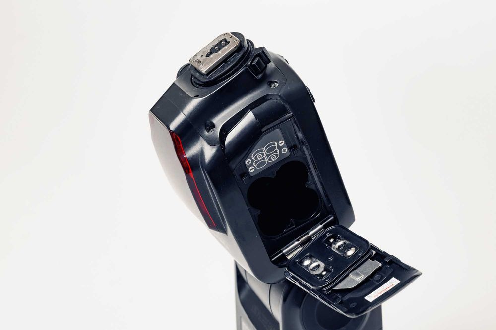 Вспышка Yongnuo Speedlite YN-685EX