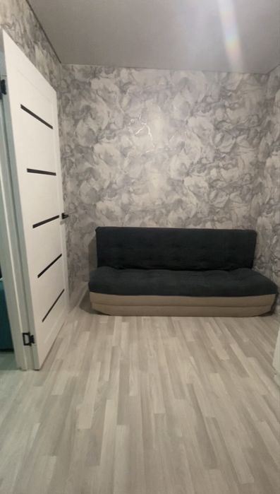Продам 3-х уомнатную кыврьиру срочно