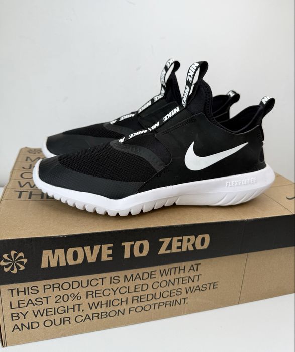 Nike Flex Runner (39) 24.5см.Маратонки