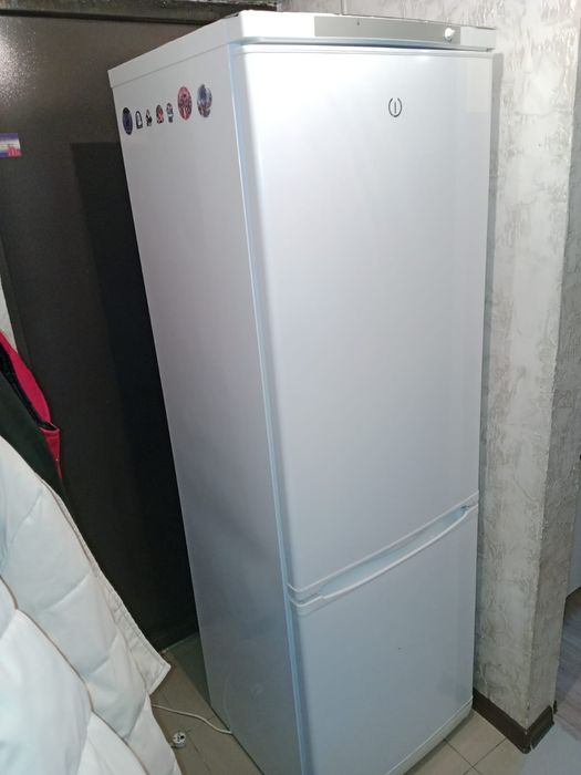 Холодильник холодильник