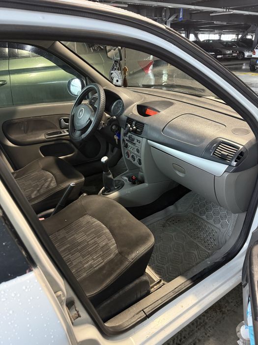 Doar 1.500€ renault symbol