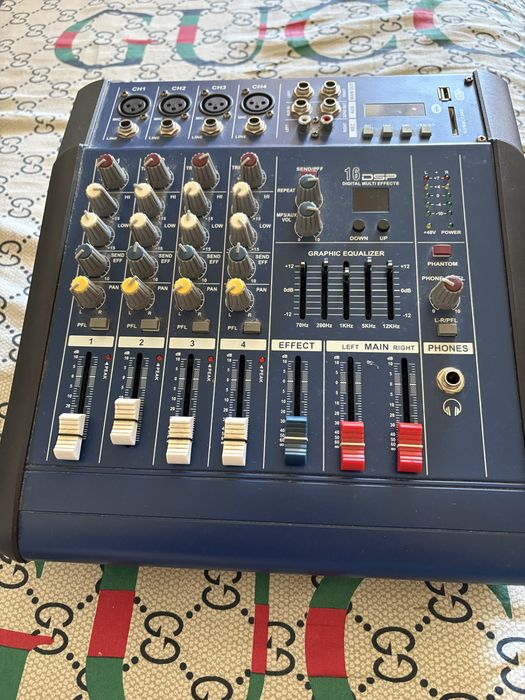 Mixer 16DSP Digital Multi EFFECTS DSP Professional powered