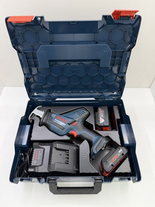 Bosch GSA 18V-LI C Fierăstrău Sabie 2 Acumulatori 4Ah Încărcător Valiză L-BOXX Nou