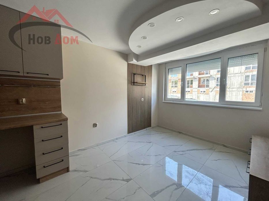 Продава се Двустаен апартамент в Велико Търново, Зона Б - 55 кв.м за 2091 €/кв.м - Снимка #4