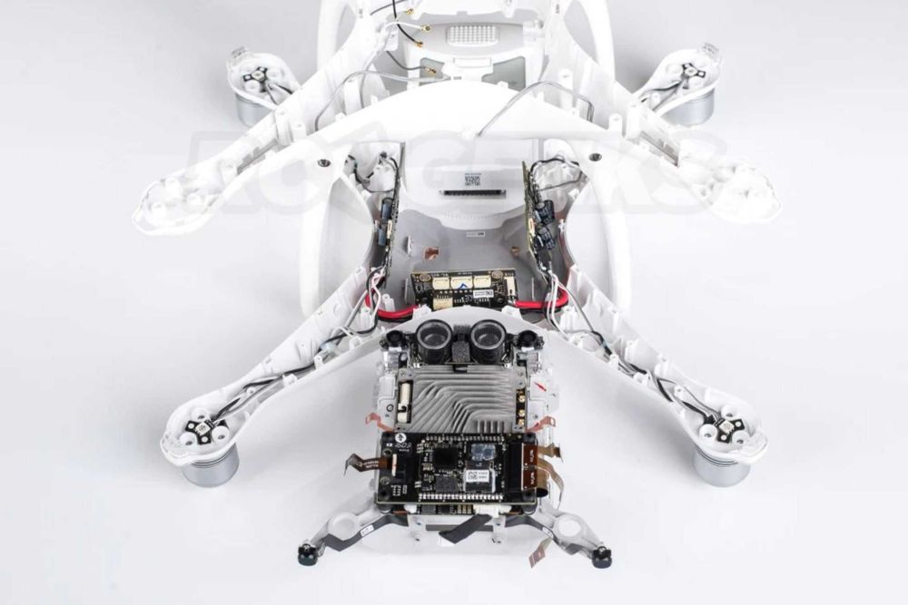 Зап. части на DJI Phantom и Mavic