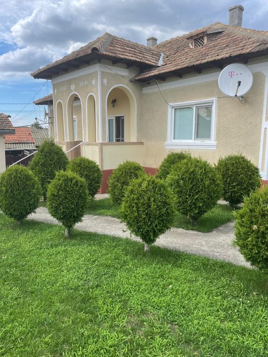 Casa de vanzare Stejaru