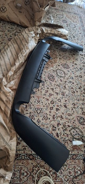 Prelungire / spoiler  spate Passat B6 BREAK evacuare dubla