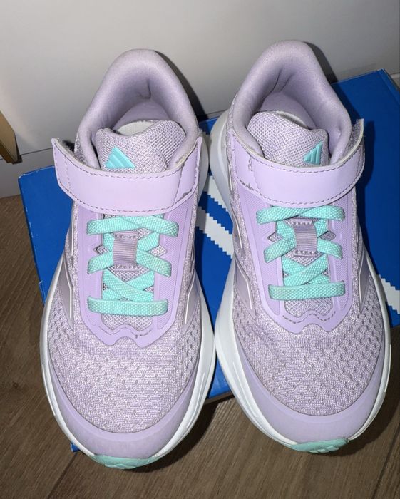 Продам кроссовки adidas kids