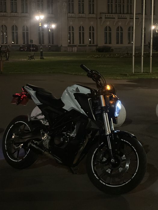 Honda CB125R 2019
