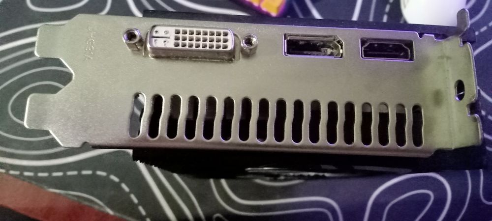 Продам видеокарту rx580 4gb