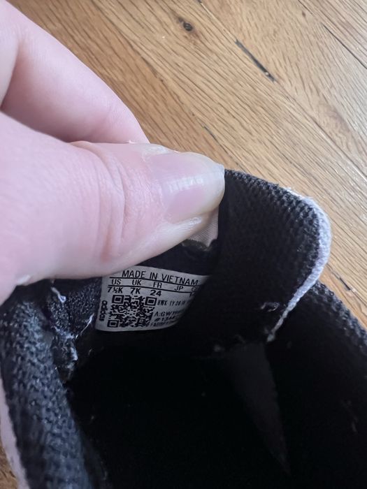 Маратонки Adidas