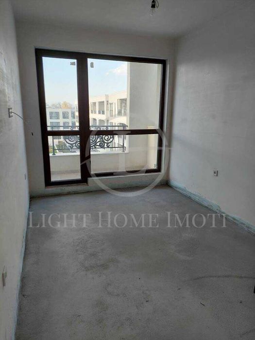 Продава се Четиристаен апартамент в Пловдив, Христо Смирненски - 219 кв.м за 1521 €/кв.м - Снимка #4