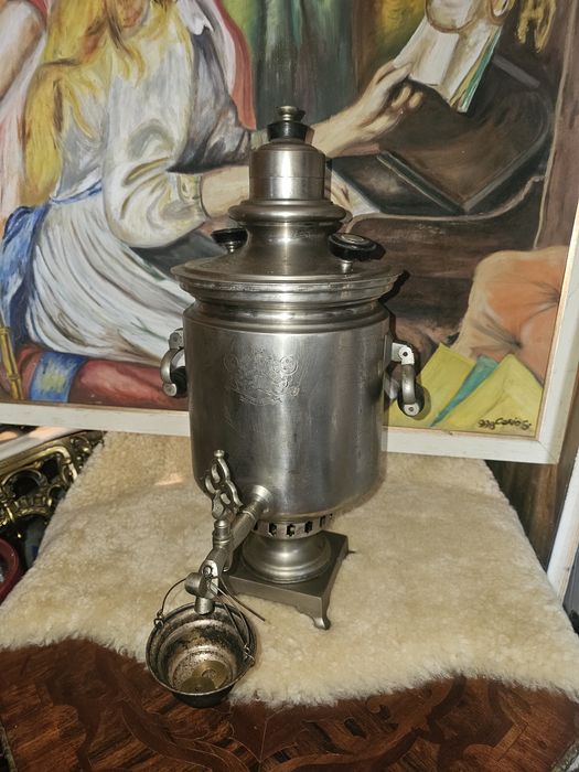 Автентичен руски самовар