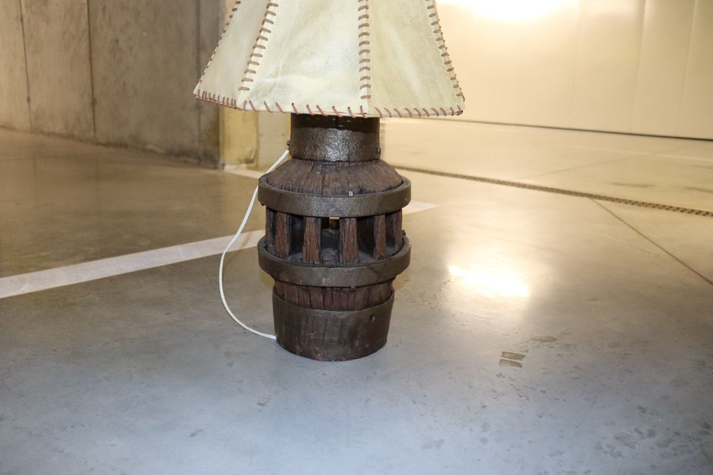 Лампа много стара