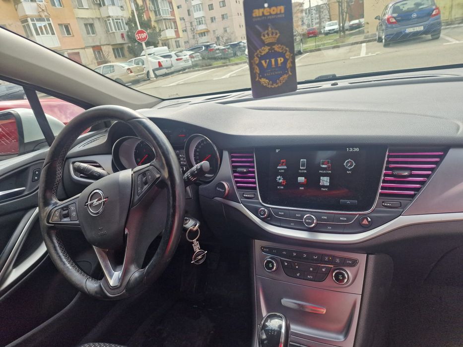 Opel astra k 2017