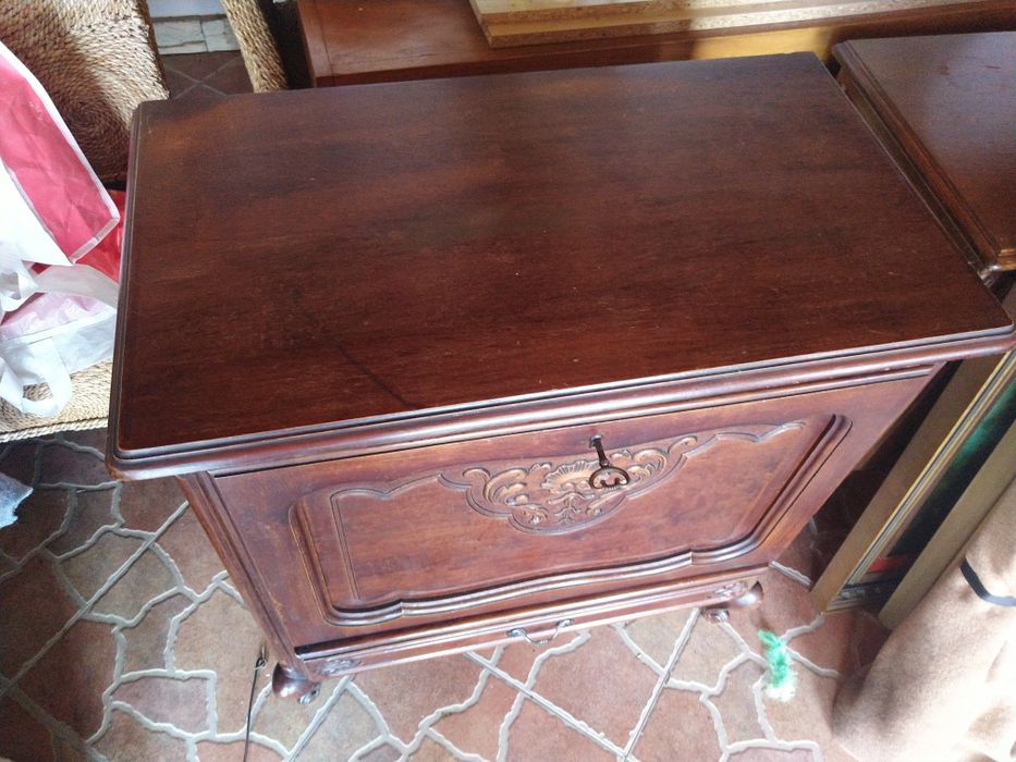 Комод стил Louis xv