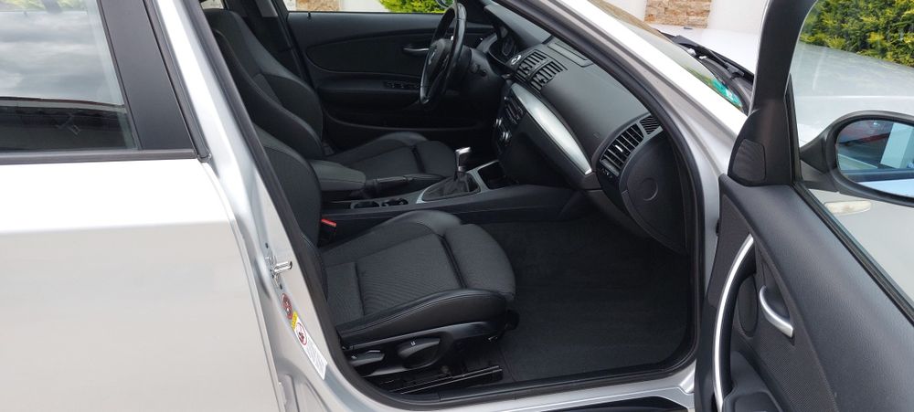 BMW-118i-2.0 Benzina‼️SPORT-an 2009 ‼️ doar 190.000 Km